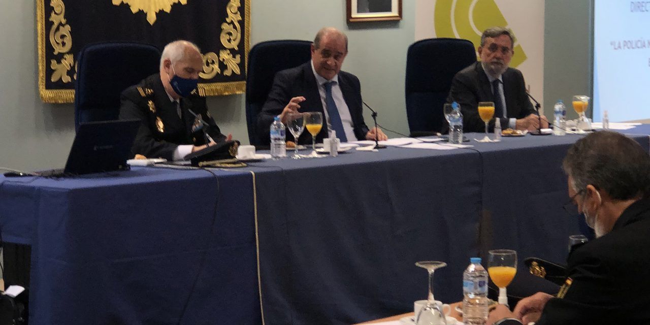 Desayuno Fundación Círculo con el Director General de la Policía