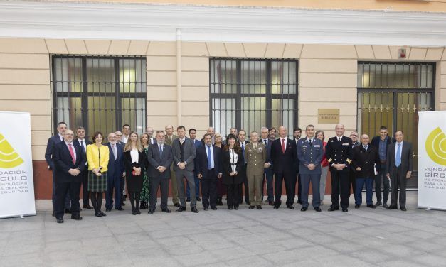 M.ª Amparo Valcarce, Secretaria de Estado de Defensa y presidenta de honor de la Fundación, clausura nuestro evento anual