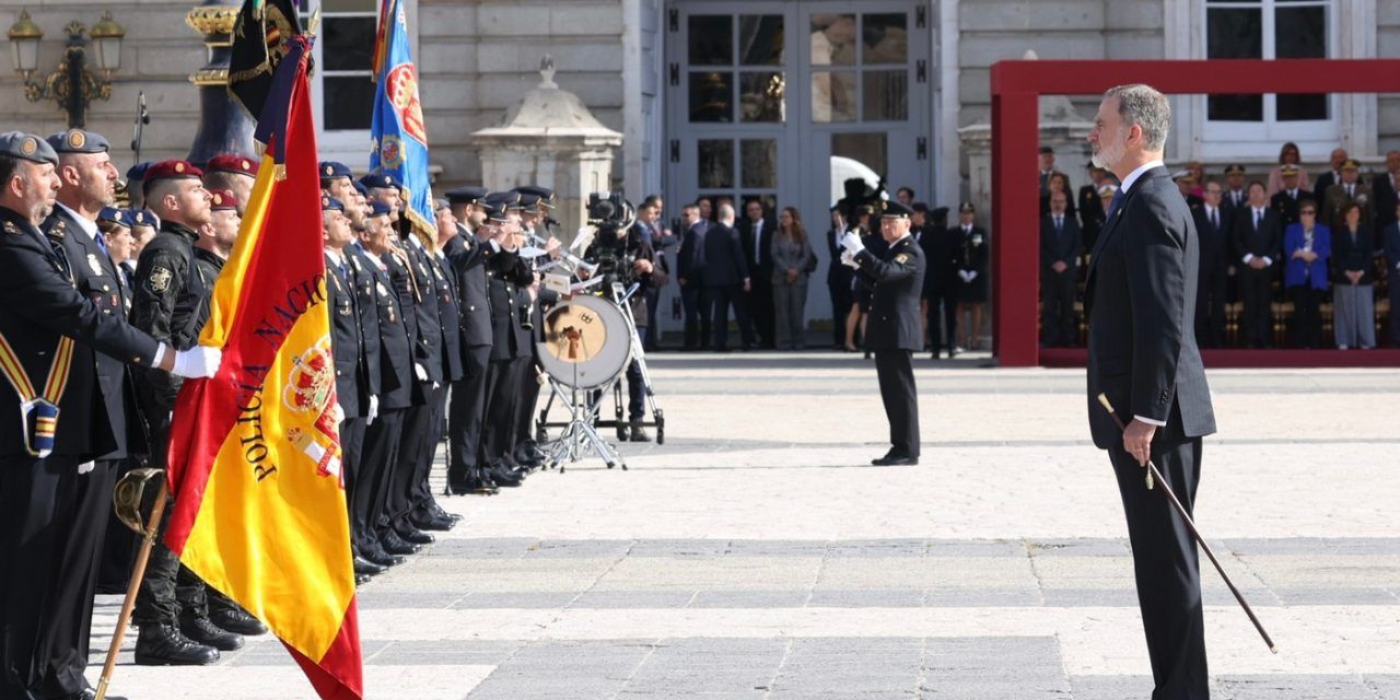 La Policía Nacional celebra hoy su bicentenario en un acto presidido por Los Reyes