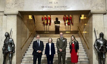 La Secretaria de Estado de Defensa presenta un el libro de la Fundación Círculo sobre Nuevas claves tecnológicas