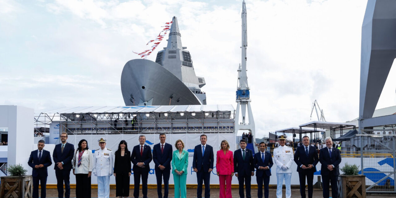 La botadura de la fragata “Bonifaz” marca un hito en la historia de la Armada y Navantia