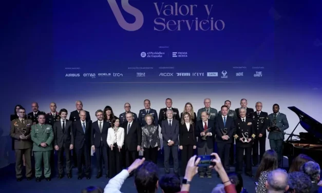 El Círculo de Tecnologías recibe el ‘Premio a la contribución de la sociedad civil a la Defensa’ 